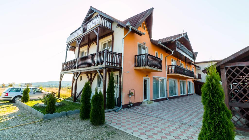 Pensiunea Mountain King Sîmbăta de Sus Exteriér fotografie