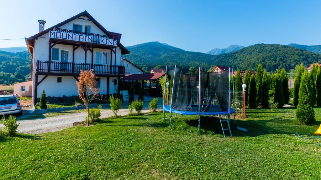 Pensiunea Mountain King Sîmbăta de Sus Exteriér fotografie